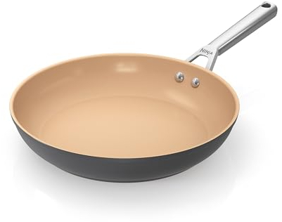 Ninja Extended Life 28cm Keramik-Bratpfanne, Pfanne antihaftbeschichtet (ohne PFAs, PFOAs, Blei oder Cadmium), geeignet für Induktion, Edelstahlgriff, Ofenfest bis 285 °C, Terrakotta & Grau, CW90028DE