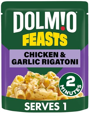 Dolmio Feasts Chicken & Garlic Rigatoni Ready Meals Pouch 250g