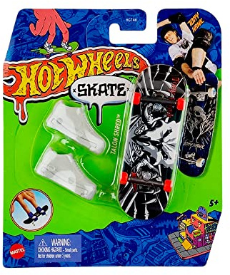 Hot Wheels Mattel Mini Skateboard with Matching Shoes, Multicolour (HGT49)