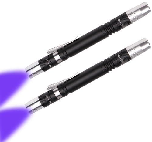 MVIOCS Confezione da 2 torce UV portatile, torcia a LED con luce bianca e luce UV, rilevatore di urina per animali domestici, per cani, gatti, cimici, scorpioni, all'aperto, casa, campeggio