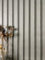 Newroom Tapete Silber Vliestapete Paneele - Holzwandpaneele Glamour Grau Metallic Lamelle Streifen Wandpaneele Modern Holzpaneele Wandverkleidung inkl. Tapezier-Ratgeber