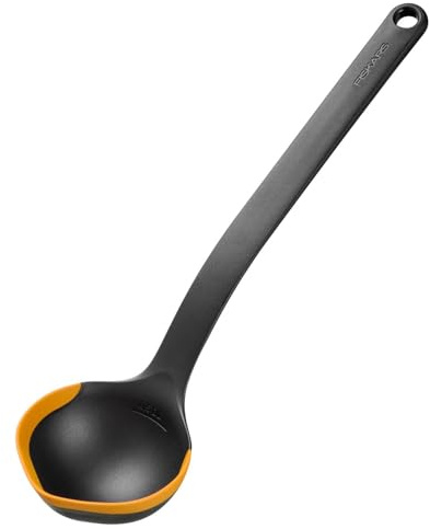 Fiskars Functional Form Suppenkelle, Schöpfkelle mit Silikonkanten und Messskala, Hitzebeständig, Länge 36,2 cm, Kunststoff/Silikon, Schwarz/Orange, 1079965