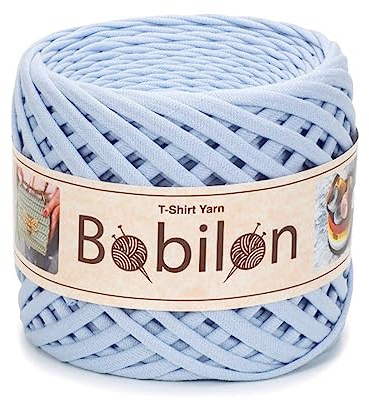 Bobilon t-shirtgarn i fettuccini-stil, 7–9 mm, 100 % bomull, himmelsblå.