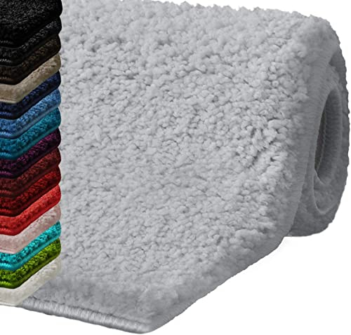 casa pura Badematte weicher, Flauschiger Badezimmerteppich in Shaggy Optik, Badvorleger rutschfest waschbar - Duschvorleger, Teppich Fußmatte für Badezimmer, Dusche 70x120 cm, Silbergrau Sky Soft