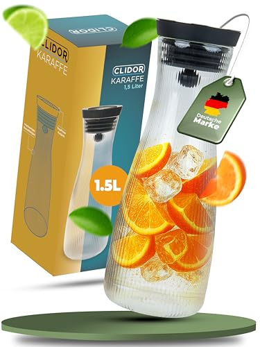 CLIDOR Wasserkaraffe mit Deckel - 1,5 L, edles Klarglas Design, Tropffreie Glaskaraffe mit Deckel, Eleganter Wasserkrug mit feiner Filterung, Ideal für Fruchtwasser, Säfte, Infused Water (1500ml)