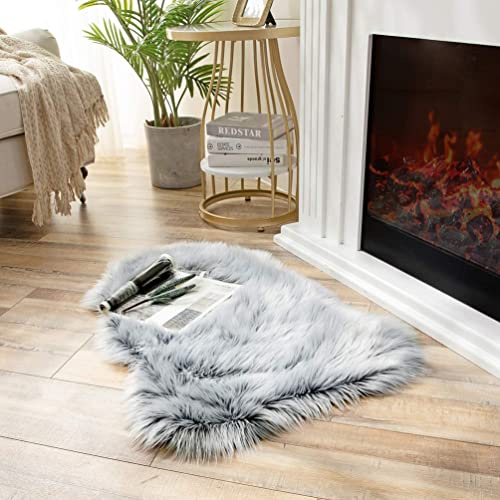 JXLOULAN Fluffy Sheepskin Grey Rug 50 x 80 cm Faux Fur Area Rugs for Bedroom Decor Rugs Living Room Chair Sofa