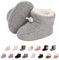 Baby Neugeborene Fleece Bootie, Winter Warme rutschfeste Weiche Sohle Winterschuhe Sock Schuhe Niedlich Einstellbar Krabbelschuhe Prewalker Stiefel für Mädchen Jungen Kleinkind Gr.0-18 Monate Grau