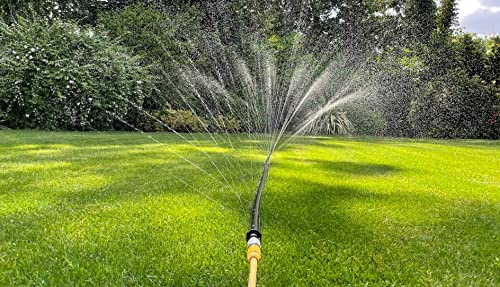 SumiSoaker – det moderna alternativet till gräsmatta sprinklers för både små och stora trädgårdar. Vattna ditt gräsgräs vid lågt tryck. Justerbar 20 m längd