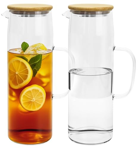 Lot de 2 Carafes en Verre 1,5 L avec Couvercles en Bois, Pichets en Verre Borosilicate Résistants à la Chaleur avec Poignée, pour Eau Chaude/Froide, Thé, Jus, Lait, Café