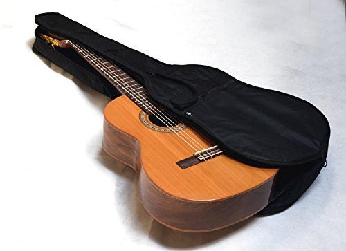 EDLE 4/4 GITARRE + GIGBAG SCHWARZ - KONZERTGITARRE - DECKE ZEDER MASSIV - BODEN u. ZARGE WALNUSS HOCHGLANZ - SAVAREZ SAITEN - RANDEINLAGEN - HG10G