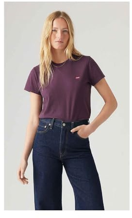 Levi's Women's The Perfect Tee- Chesthit Logo T-Shirt, Plum Perfect, XS