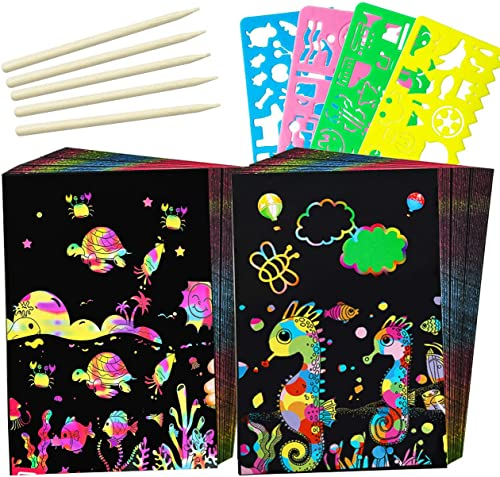 Kratzbilder Set für Kinder,59-teiliges Kratzpapier Set,Große Blätter Regenbogen Kratzpapier Zum Zeichnen und Basteln,Kratzbilder mit 4 Schablonen 5 Holzstift für Jungen Mädchen Erwachsene DIY