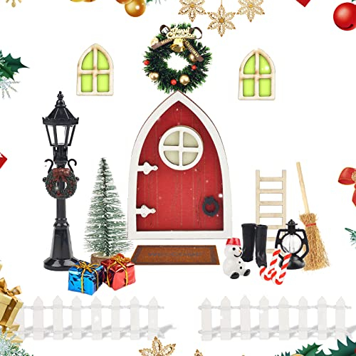 Vibbang 19 Pièces Maison Lutin Farceur de Noel, Porte du Lutin Décoration de Noël Accessoires, Ensemble Maison Miniature Décoration Noel, Déco de Noël avec Sapin de Noël,Clôture Tapis Couronne