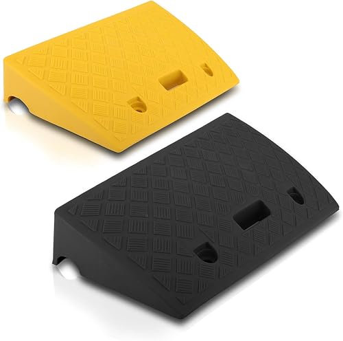 Pyle Portable Lightweight Plastic Curb Ramps, 2Pcs Yellow, 3000KG Capacity Each, Polypropylene (PP) Material, Ideal for Vehicles, Wheelchairs, Bikes, and More