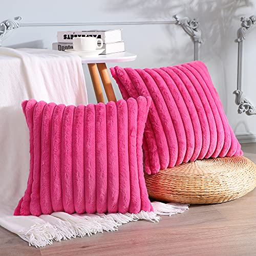 Soleebee 2er Set Plüsch Samt Kissenbezüge, Weiche Künstliche Pelz Dekorativ Kissenbezug Sofa Zierkissenbezüge Dekokissen Kissenhülle Set für Couch Schlafzimmer Zuhause Auto Dekor (45x45cm, Rose Rot)