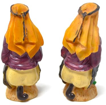 BETTER WITH FRIENDS 2 X Unit CAGANER Resin Figurine Hidden Nativity Scene 8 cm The Man Who Poops Figurine Nativity Scene Figures Birth of Jesus 3 Kings.