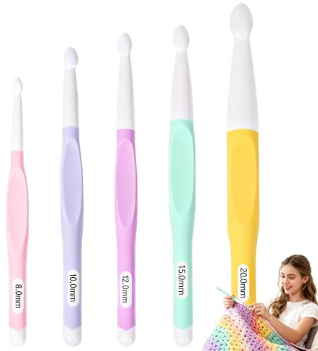 5PCS Large Crochet Hook Set, 8 10 12 15 20mm Crochet Hook Ergonomically Designed for Arthritic Hands Tips for Thick Yarn Chunky Knitting Perfect Blankets Rugs Shawls Arm Crochet Fast DIY Projects