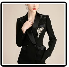 Crystal Flower Brooch Pearl Corsage Collar Breast Pin Vintage Rhinestone Faux Pearl Badge Coat Suit Skirt Studs Accessories for Women Girls (Silver)