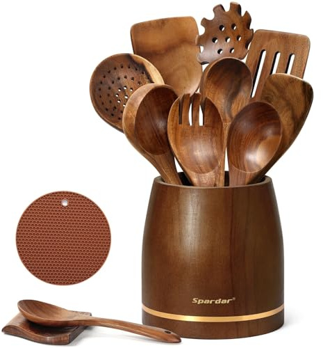 Spardar Holzlöffel zum Kochen, 12-teiliges Küchenhelfer-Set mit 9 Löffeln, Löffelablage, 14,5 cm Utensilienhalter und Topflappen – ideal als Küchendeko und Einweihungsgeschenk.