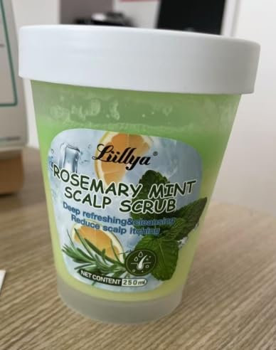 Liillya Gommage Cuir Chevelu au Romarin & Menthe Pousse Cheveux Shampoing Antipelliculaire 2-en-1 Exfoliant Shampoing Clarifiant, Anti-démangeaisons, Cheveux Gras & Chute, Scalp Scrub 250ml