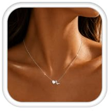 LOLIAS Collar Inicial Corazón para Mujer - Colgante Letra en Plata de Acero Inoxidable - Collar Personalizado Pequeño - Regalos para Mujeres y Niñas