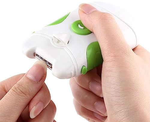 AUNMAS Tagliaunghie Elettrico Set Manicure Professionale Tagliacapelli e Lucidatore Strumento a Doppio Uso Luce a LED Lama Al Tungsteno Spessa Lima per Tagliare le Unghie per Bambini, Design