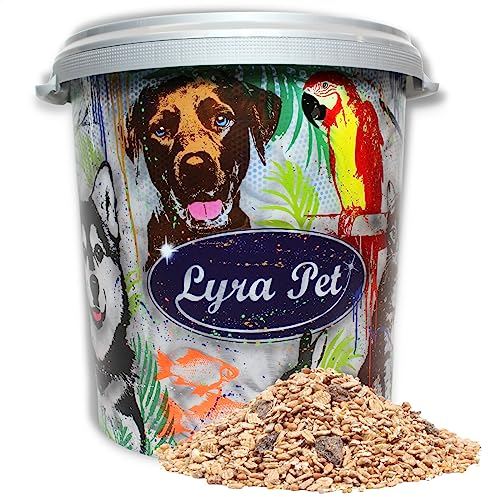 Lyra Pet® | 10 kg Fettfutter in 30 L Tonne | Ganzjahres Wildvogelfutter | Energiespender im Sommer & Winter | Kalorienreiches Streufutter für Wildvögel | Ideal für Weichfresser | Balkon & Terrasse