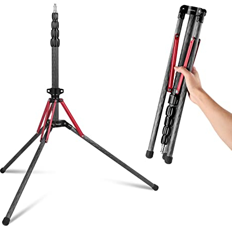 NEEWER Soporte de Luz de Fibra de Carbono con Patas Reversibles de 180°, Adaptador de Tornillo de 1/4-3/8 y Bolsa, Trípode Portátil de 220cm para Fotografía al Aire Libre Speedlite Softbox, ST210R