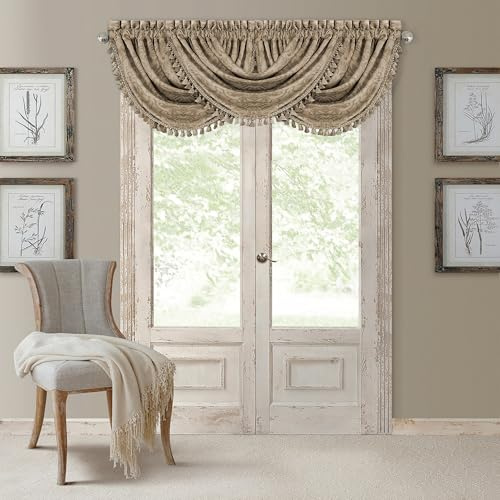 Elrene Home Fashions Antonia Cantonnière de fenêtre en Forme de Cascade avec Pompons Motif Floral damassé Taupe 132,1 x 91,4 cm
