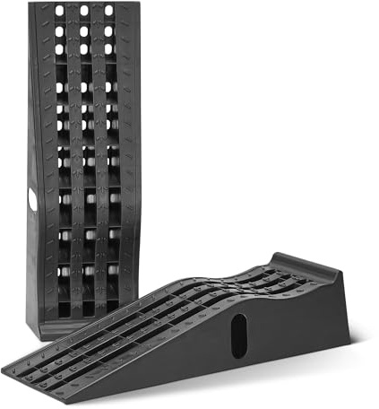 Amazon Basics Auto Auffahrrampen Robuster Kunststoff, Tragkraft 2948kg pro Paar (1474kg je Rampe), Rutschfeste Gummibasis, Strukturierte Oberfläche, 2er Set, Schwarz