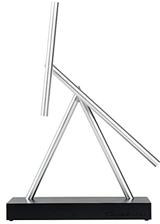 The Swinging Sticks Scultura di Energia Cinetica - Versione Desktop