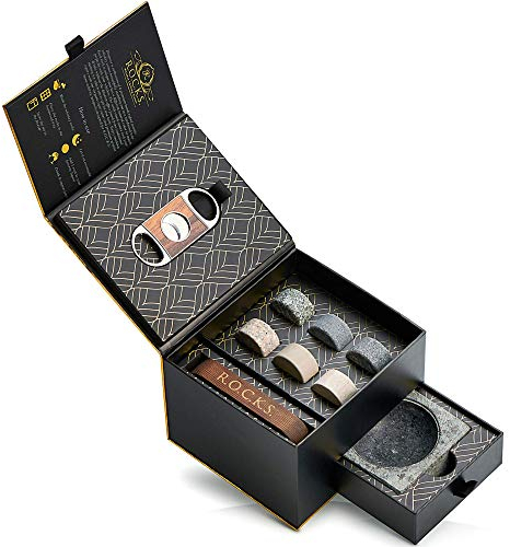 Set Regalo Pietre da Whisky, Tagliasigari e Posacenere - 6 Pietre Artigianali in Pietra e Teca per Esporre e Conservare - Lussuosi Accessori per Whisky e Sigari, Cofanetto Regalo in Lamina d'Oro ROCKS