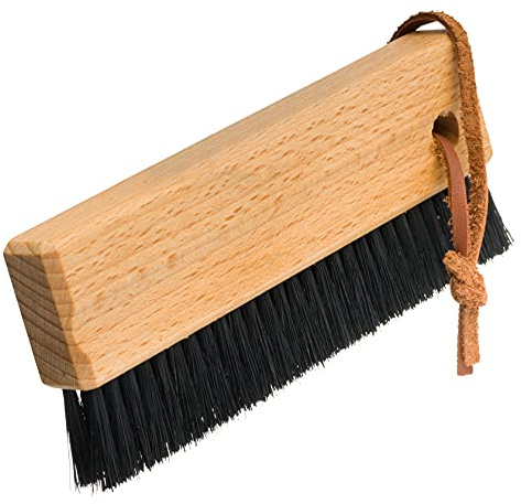 Redecker Fly Screen Brush, Stiff Pig Bristle, Oiled Beechwood Handle, Leather Hanging Loop, Made in Germany