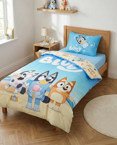 BrandMac Bluey - Juego de cama infantil (100 x 135 cm, funda de almohada de 40 x 60 cm, 100 % algodón, certificado), diseño de playa con Bluey, Bingo y Muffin, ideal para cuna y bebé
