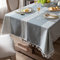 Bestickte quadratische Tischdecke Kariert Rustikal Knitterfrei Stoff Tischdecke für Küche Essen Party Urlaub, Grau gestreift, 140 x 140 cm