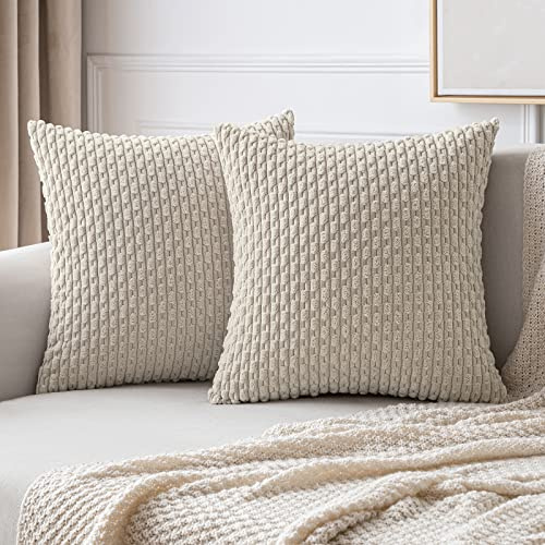 MIULEE Natale Set di 2 Federe Cuscini per Divano in Velluto a Coste Moderno Morbido Decorativa Copricuscini per Divano Camera da Letto 30x50cm Beige Chiaro