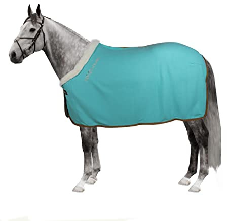 Horses, Couverture Cheval en Polaire, Modèle Fluffie, Couverture de Bonne Facture, Utile pour Protéger Le Cheval des Variations de Température, de la Pluie et des Insectes (135cm, Bleu Ciel)