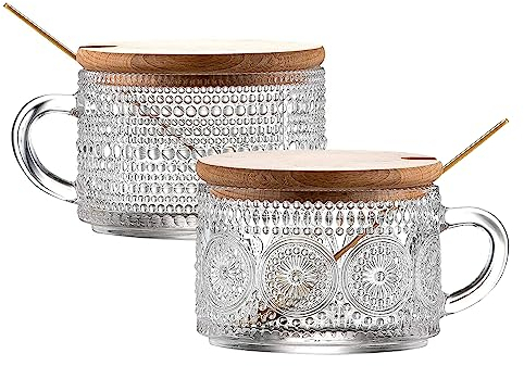 Hniuyun 2Pcs Vintage Coffee Mugs, 400Ml Glass Tea Cups with lids and Spoons, Clear Embossed Glass Cups for Cappuccino, Latte, Cereal, Yogurt, Milk, Christmas Thanksgiving Gifts
