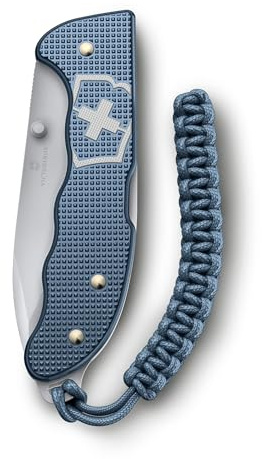 Victorinox Taschenmesser Evoke Alox Limited Edition 2026, 5 Funktionen, Groß, Swiss Made, Klappmesser mit großer Klinge, inkl. Geschenkbox, Glacial Blue