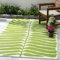 FAB HAB Tropisch Botanisch Outdoor Teppich - Wetterfest, Farbecht, Wendbar - Recycelter Premium-Kunststoff - Terrasse, Garten, Balkon, Bad, Flur - Kunststoffteppich Hilo - Grün - 120 x 180 cm