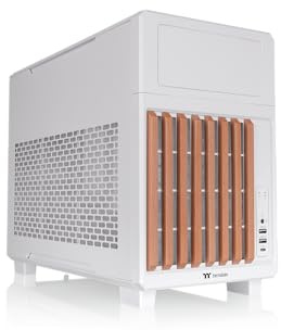 Thermaltake TR200 WS | Micro‑ATX‑chassi med frontpanel i trä | USB 3.2 Gen 2 Typ C och 2 × USB 3.0 | Förinstallerad 120 mm bakre fläkt | Kompatibel med AIO och 6‑tums LCD‑kit | Vit