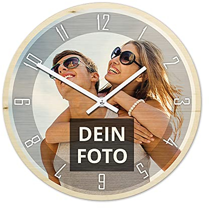 PhotoFancy® - Uhr mit Foto Bedrucken - Fotouhr aus Holz - Wanduhr mit eigenem Motiv selbst gestalten (26 cm rund)