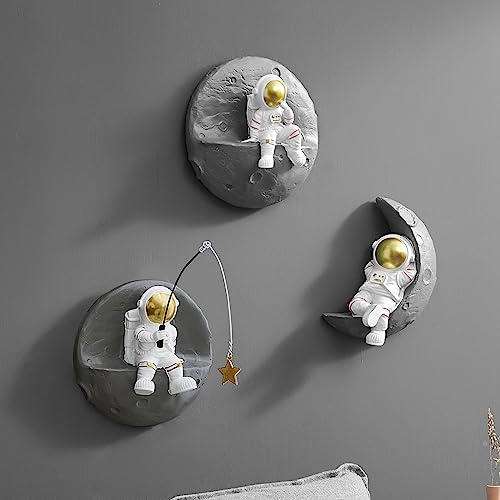 AWNR 3 Pcs Astronauts Wall Sculpture Decor for Modern Home Decor Background 3D Wall Decorations for Living Room Sofa Bedroom Wall Decor Outer Space Theme Wall Decor for Kids Room