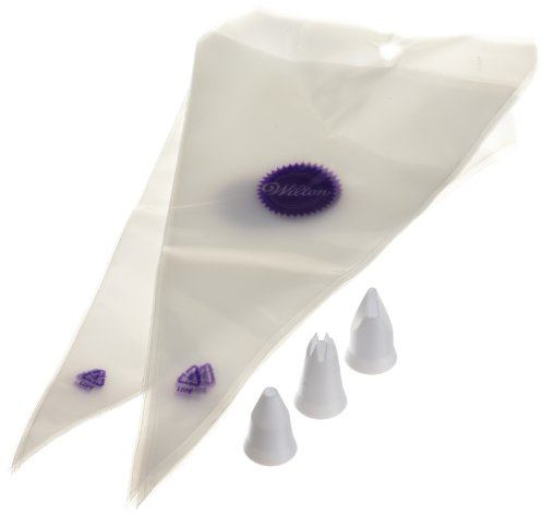 Wilton Disposable Bags and Tip Set