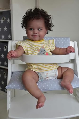 MineeQu 20 Zoll Babygröße Afroamerikaner Hand Verwurzeltes Lockiges Haar Neugeborenes Lächelnde Puppe Schwarze Haut Weicher gewichteter Körper Geschenkset Reborn Kuschelige Babys