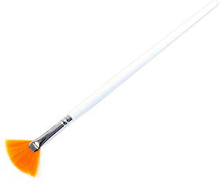 APPEARUS Small Fan Mask Brush – Taklon Esthetician Facial Applicator for Skincare Acid Peels, Masques & Liquid Serums – Professional White Wooden Handle – 1 Count