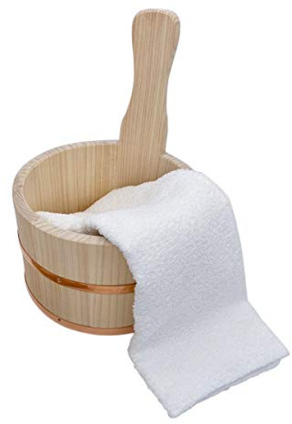 IPPINKA Natural Japanese Hinoki Wood Bath Bucket with Handle