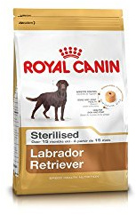 Royal Canin Labrador - Comida esterilizada para perros adultos (12 kg)