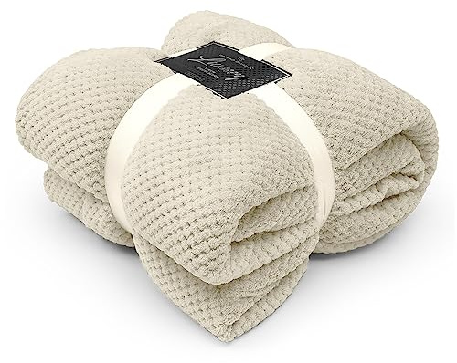 GC GAVENO CAVAILIA Waffle Throws For Sofas, Lightweight Soft Sherpa Fleece Blanket For Bed Settee, Thermal Warm & Cosy Double Bed Blanket Throw, 150x200 Cm Cream