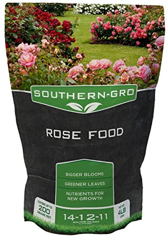 SouthernGRO Rose Food 4lb. Bag (14-12-11 .1% FE .05% CU .05% MN .05% ZN .02% B)